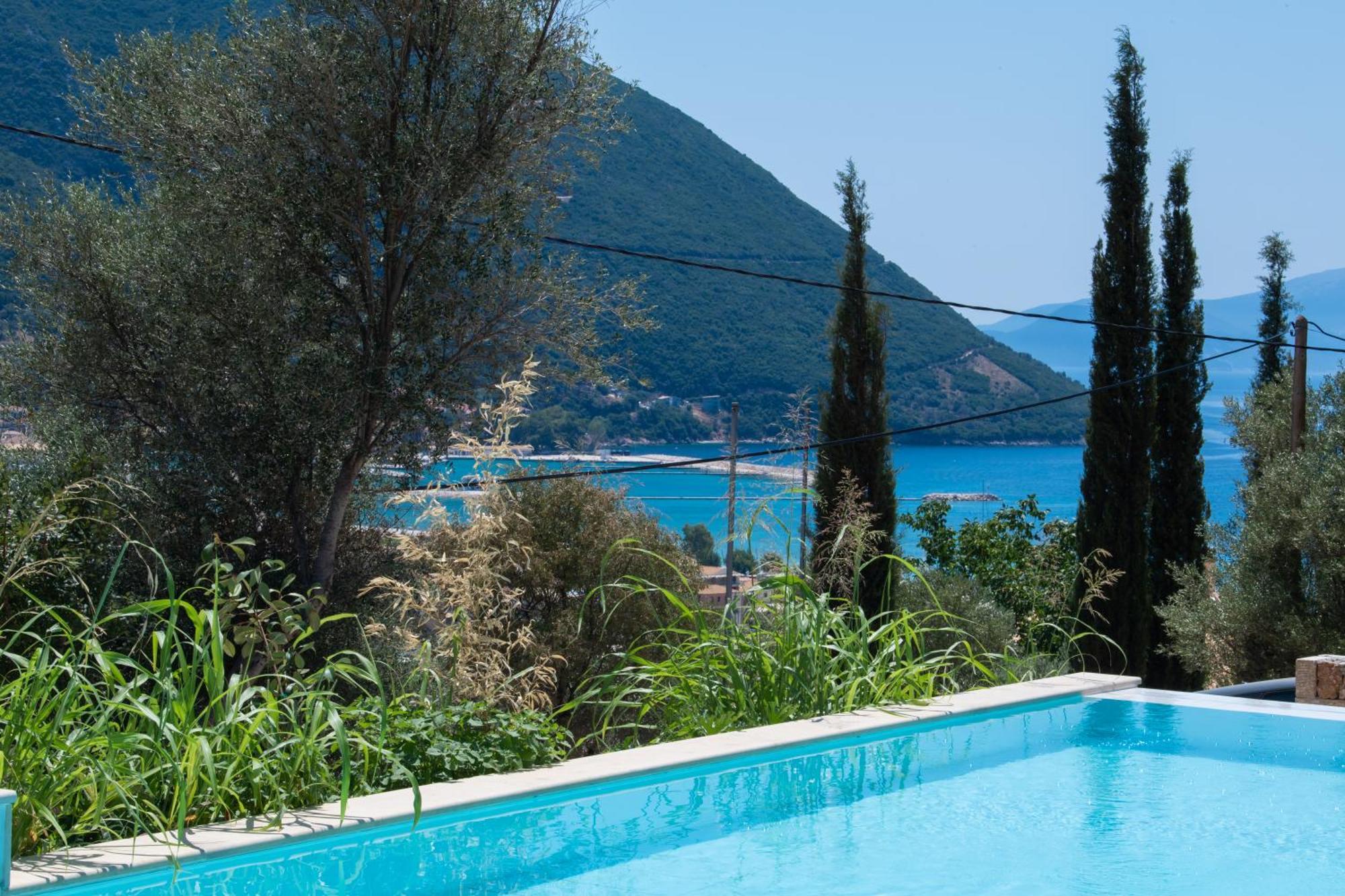 Calionas Suites Vasiliki  Exterior photo